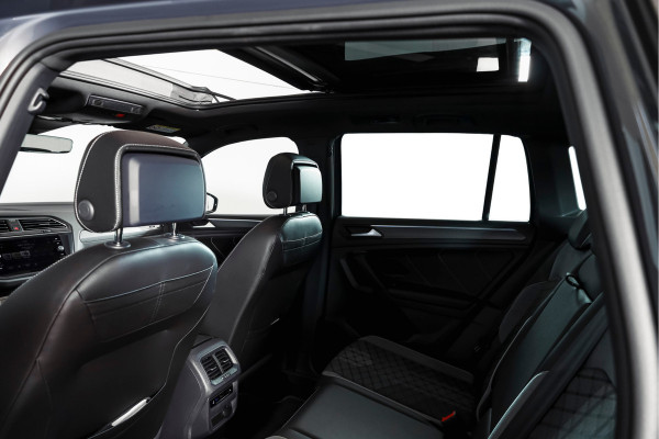 Volkswagen Tiguan 1.4 TSI eHybrid R-Line Business+ | S/K- Panodak | Dig. Cockpit | Adapt. Cockpit | Stoelverw. | PDC | Camera | NAV + App. Connect | ECC | Afn. Trekhaak | Elek. Klep | LM  19" |