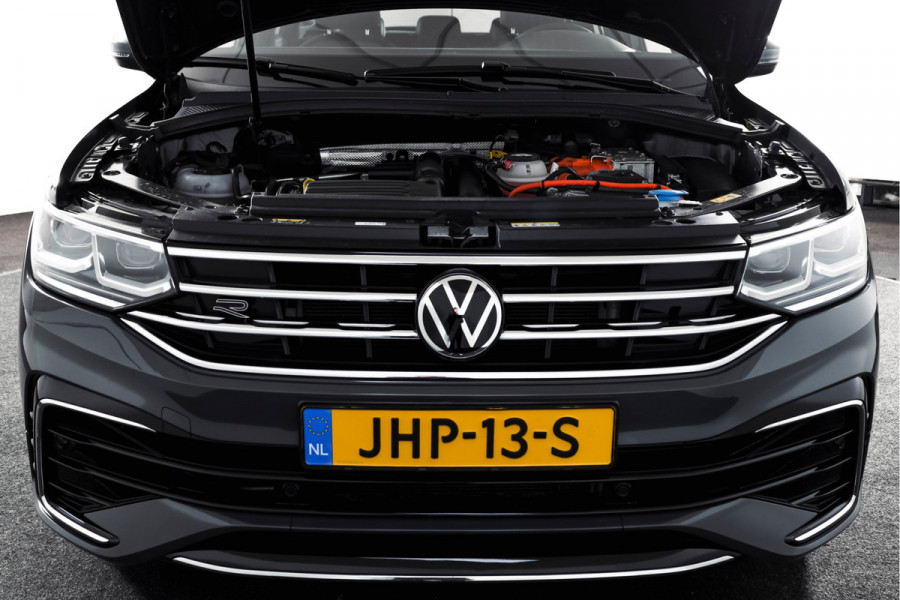 Volkswagen Tiguan 1.4 TSI eHybrid R-Line Business+ | S/K- Panodak | Dig. Cockpit | Adapt. Cockpit | Stoelverw. | PDC | Camera | NAV + App. Connect | ECC | Afn. Trekhaak | Elek. Klep | LM  19" |