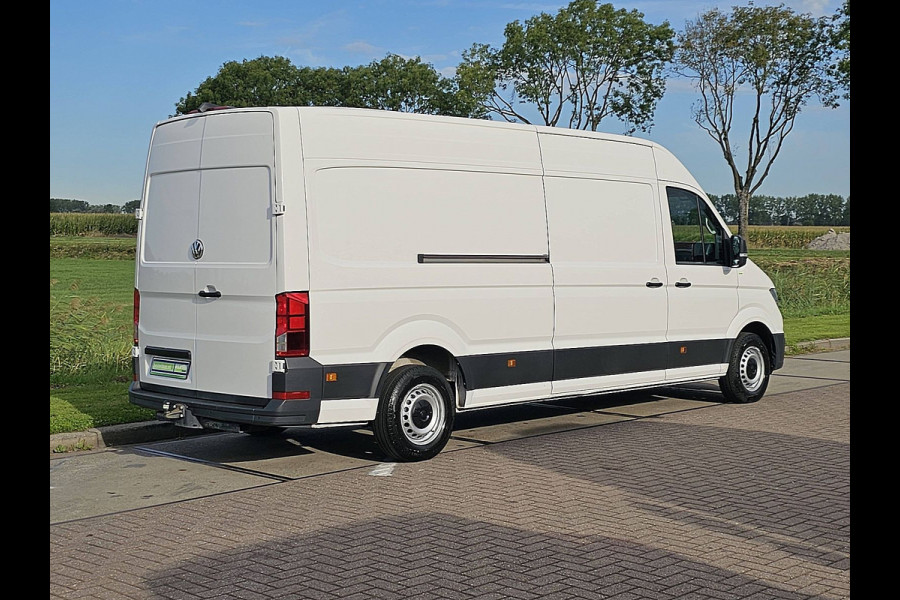 Volkswagen Crafter 35 2.0 TDI L4H3 Comfortline Cruise control, Airco, Standkachel, Pdc, Carplay, Navi, Camera, Lane-assist, Stoelverwarming, 3T-trekhaak