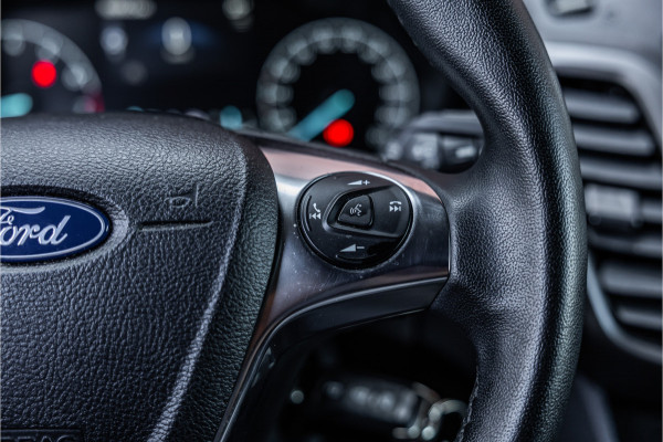 Ford Transit Connect 1.0 Ecoboost L2 | 3-Zitter | Sortimo inrichting | Navigatie | Camera | CarPlay | Stoelverwarming | Airco | MF Stuur | Dealer onderhouden | Nieuwe APK