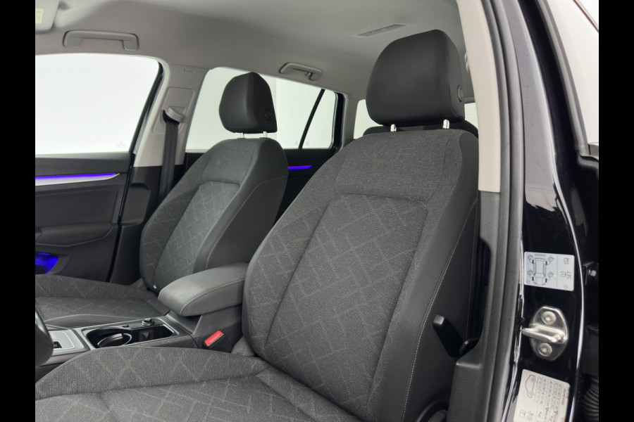 Volkswagen Golf Variant 2.0 TDI Life Business+ (INCL-BTW) Aut. *FULL-LED | DIGI-COCKPIT | NAVI-FULLMAP | ADAPTIVE-CRUISE | BLINDSPOT | AMBIENTLIGHT | HEATED- COMFORTSEATS | KEYLESS | DAB+ | PRIVACY-GLASS | ECC | PDC | TOWBAR | SHIFTPADDLE