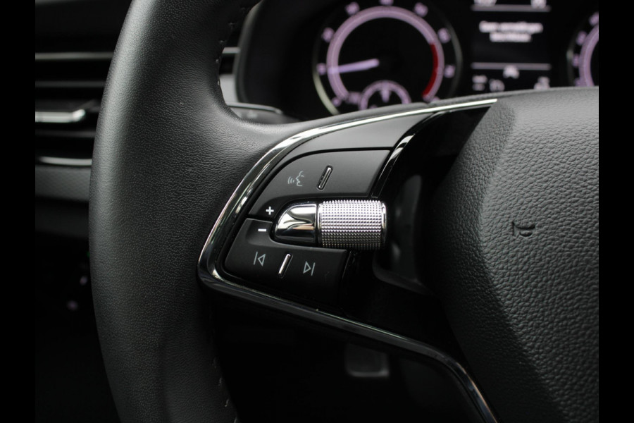 Škoda SCALA 1.0 TSI Ambition | APPLE CARPLAY | LED KOPLAMPEN |
