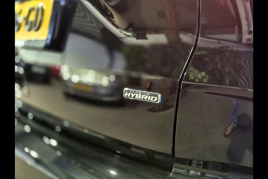 Ford Kuga 2.5 PHEV ST-Line Vignale Winterpack | Camera | Panorama | B&O | HUD