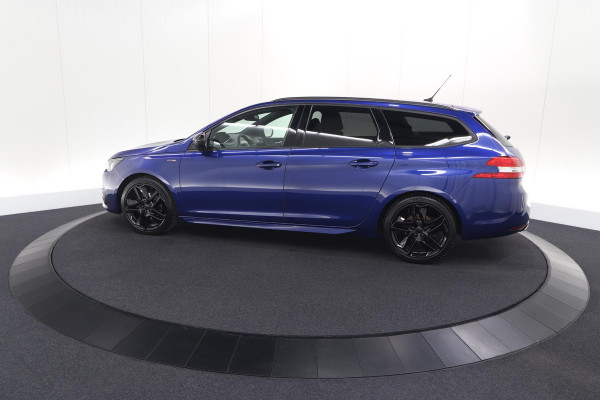 Peugeot 308 SW PureTech 130 GT-line | Black Pack | Panoramadak | Camera | Adaptieve Cruise Control