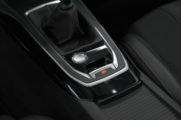 Peugeot 308 SW PureTech 130 GT-line | Black Pack | Panoramadak | Camera | Adaptieve Cruise Control