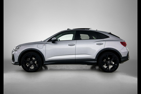 Audi Q3 Sportback 45 TFSIe S-Line PANO | CAMERA | FULL-LED
