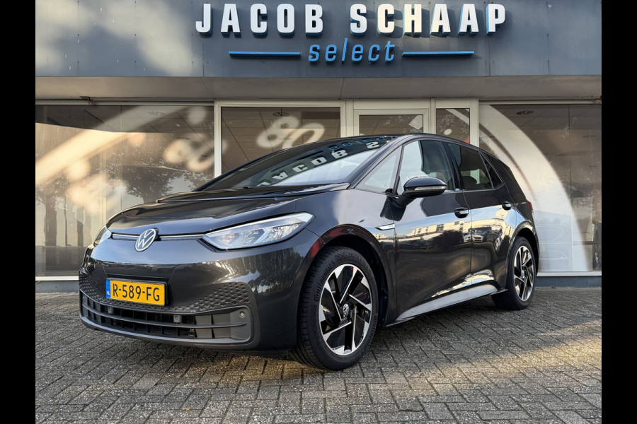 Volkswagen Id.3 Pro 58 kWh / Sensoren / Carplay / Verw. Stuur + Stoelen / SoH 92,1% /