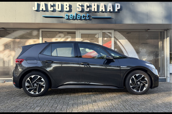 Volkswagen Id.3 Pro 58 kWh / Sensoren / Carplay / Verw. Stuur + Stoelen / SoH 92,1% /