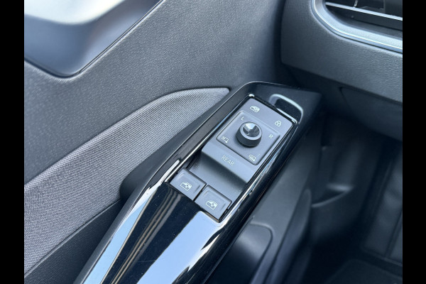 Volkswagen Id.3 Pro 58 kWh / Sensoren / Carplay / Verw. Stuur + Stoelen / SoH 92,1% /