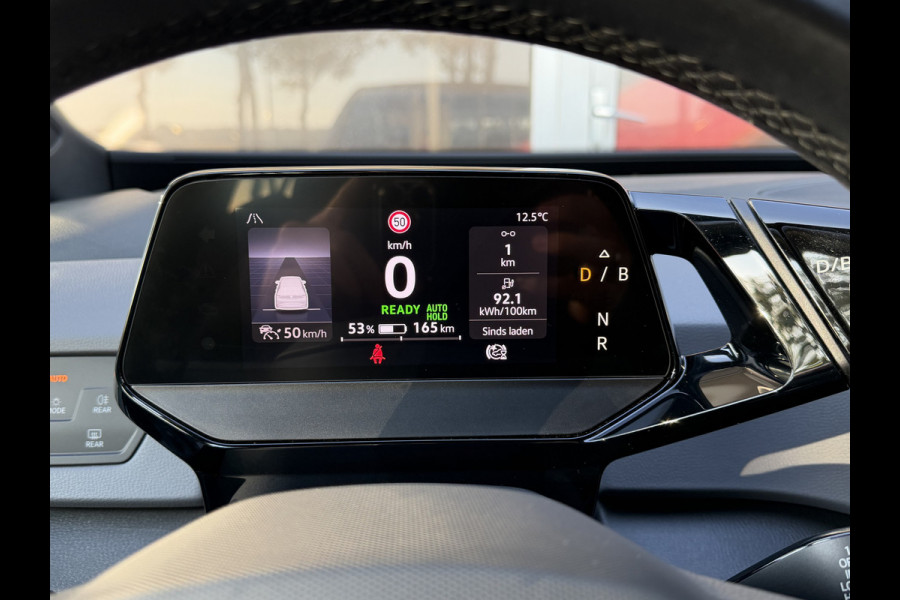 Volkswagen Id.3 Pro 58 kWh / Sensoren / Carplay / Verw. Stuur + Stoelen / SoH 92,1% /