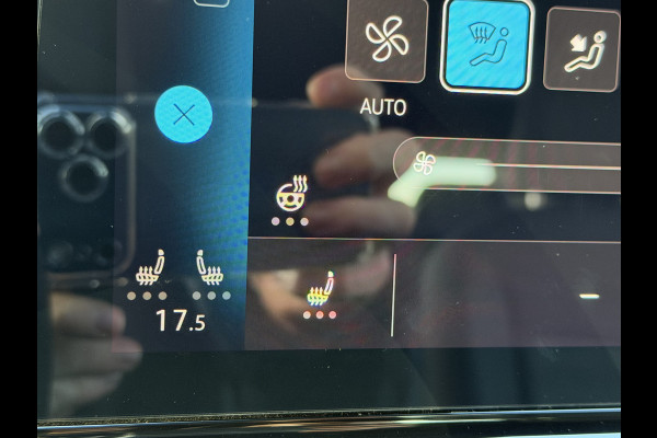 Volkswagen Id.3 Pro 58 kWh / Sensoren / Carplay / Verw. Stuur + Stoelen / SoH 92,1% /