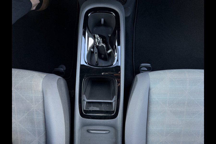 Volkswagen Id.3 Pro 58 kWh / Sensoren / Carplay / Verw. Stuur + Stoelen / SoH 92,1% /