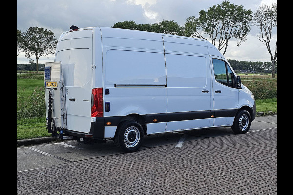 Mercedes-Benz Sprinter 315 1.9 CDI L2H1 FWD Cruise control, Tachograaf, Airco, Carplay, Navi, Camera, Lane-assist, Climatecontrol, 500kg-Laadklep