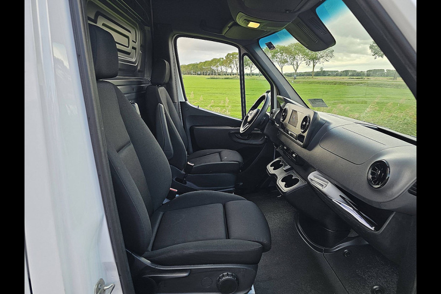Mercedes-Benz Sprinter 315 1.9 CDI L2H1 FWD Cruise control, Tachograaf, Airco, Carplay, Navi, Camera, Lane-assist, Climatecontrol, 500kg-Laadklep