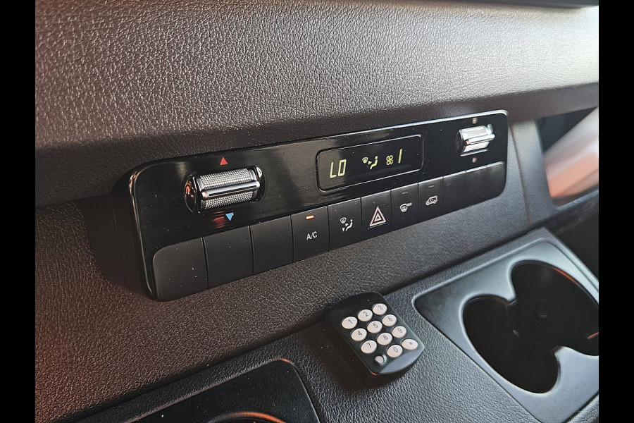 Mercedes-Benz Sprinter 315 1.9 CDI L2H1 FWD Cruise control, Tachograaf, Airco, Carplay, Navi, Camera, Lane-assist, Climatecontrol, 500kg-Laadklep