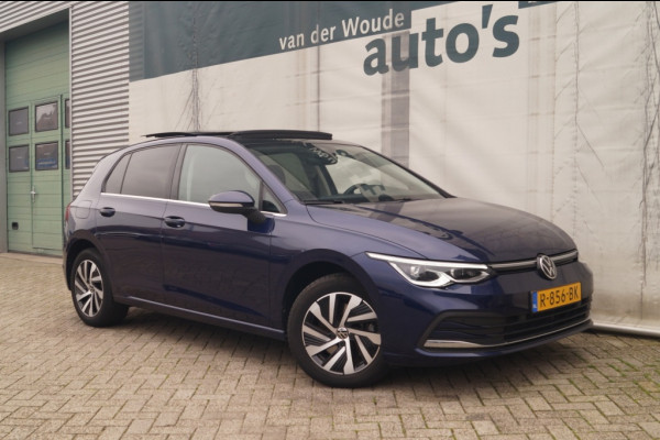 Volkswagen Golf 1.4 eHybrid PHEV Style -PANO-NAVI-ECC-LED-PDC-