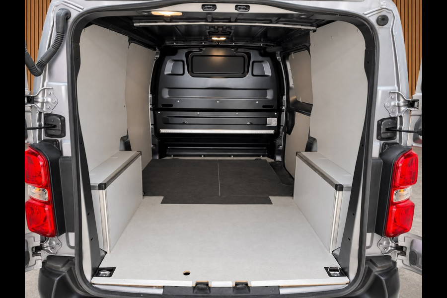 Opel Vivaro 2.0 BlueHDi 180 L2 | CarPlay | Camera | Standkachel | Navigatie | F1 Flippers | Dealer onderhouden | Cruise control | Nieuwe APK