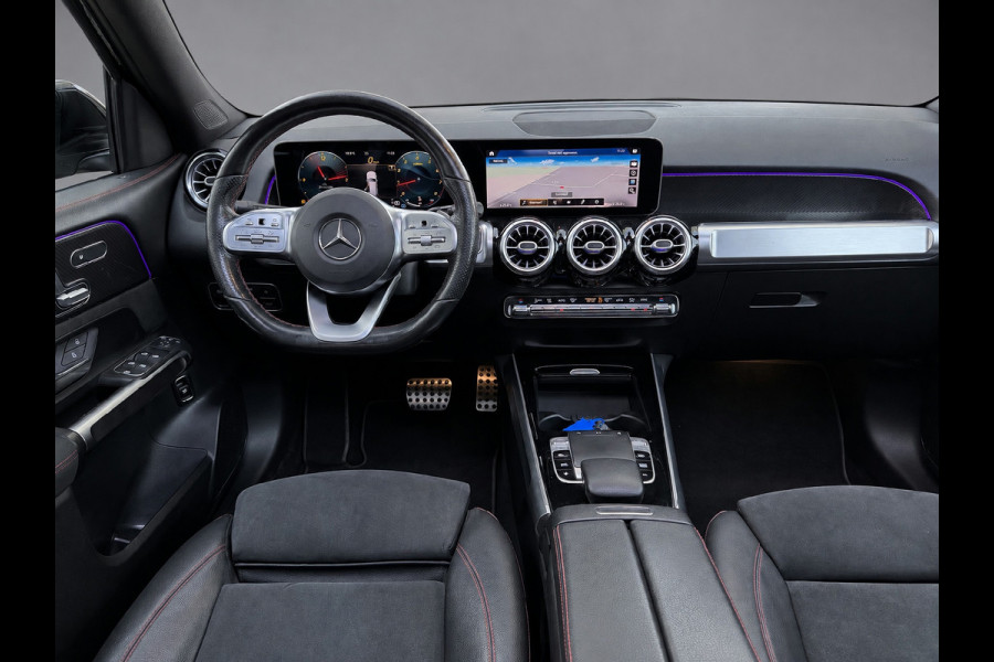 Mercedes-Benz Glb AMG styling 7 persoons, panoramadak, electr bedienbare trekhaak, VOL OPTIES, 1e eigenaar, Origineel NL auto