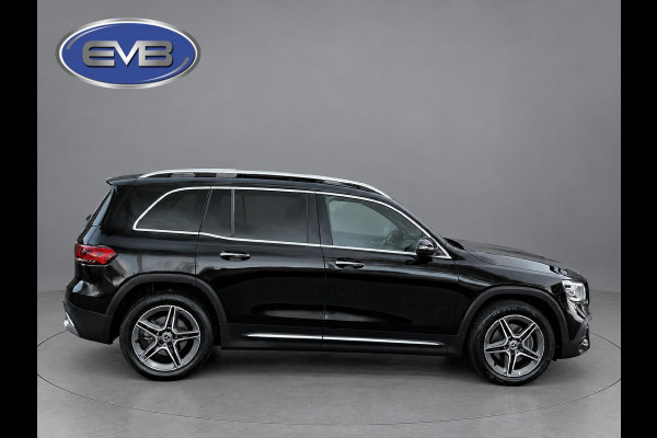 Mercedes-Benz Glb AMG styling 7 persoons, panoramadak, electr bedienbare trekhaak, VOL OPTIES, 1e eigenaar, Origineel NL auto