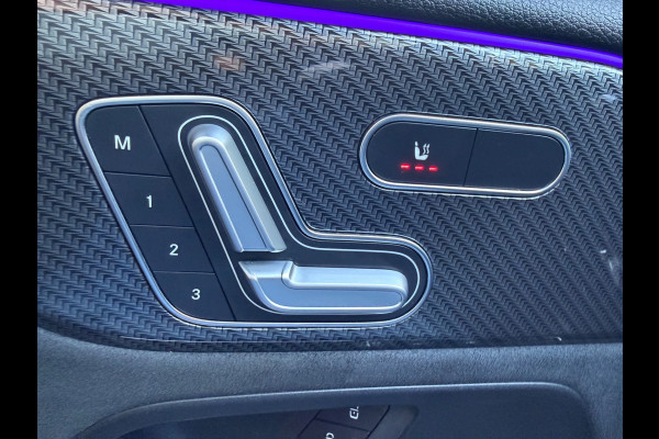 Mercedes-Benz Glb AMG styling 7 persoons, panoramadak, electr bedienbare trekhaak, VOL OPTIES, 1e eigenaar, Origineel NL auto