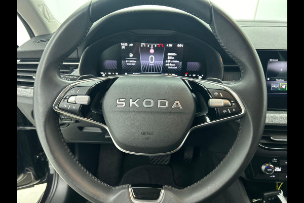 Škoda Kamiq 1.0 TSI Business Edition Automaat Navigatie Climate control Cruise control LED Keyless Start Achteruitrijcamera Parkeersensoren Apple Carplay/ Android Auto Radio