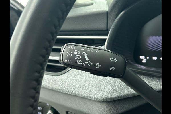 Škoda Kamiq 1.0 TSI Business Edition Automaat Navigatie Climate control Cruise control LED Keyless Start Achteruitrijcamera Parkeersensoren Apple Carplay/ Android Auto Radio