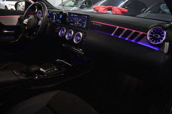 Mercedes-Benz CLA-Klasse AMG 45 S 4MATIC+ Premium Plus PANO/CARPLAY/360CAM/BURM/MEMORY/VOL