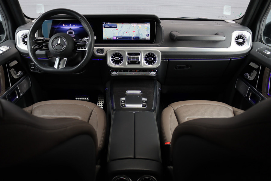Mercedes-Benz G-Klasse 580 AMG Line 116 kWh | Schuifdak | Techniekpakket | Distronic | Burmester | Nappa Leder | Verwarmd Stuurwiel | Surround Camera | Augmented Reality | Keyless Go |