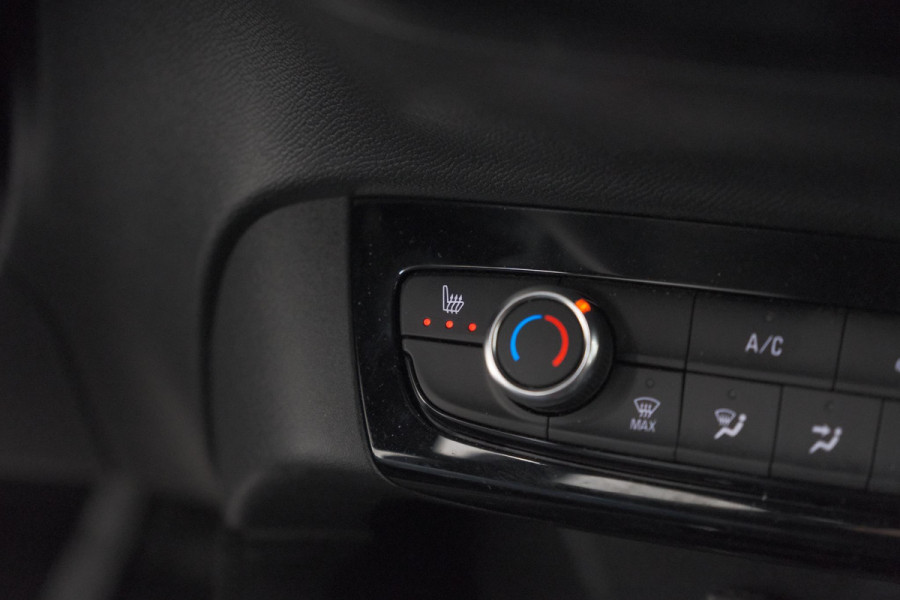 Opel Corsa 1.2 Turbo 110 Hybrid GS | Dodehoekdetectie | Stoelverwarming | Parkeersensoren | Apple Carplay
