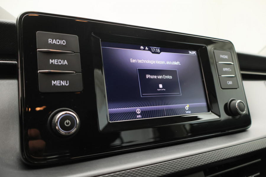 Škoda SCALA 1.0 TSI Ambition Eerste Eigenaar, Airco, Rijstrooksensor, Cruise, Apple Carplay, DAB, PDC, 16''