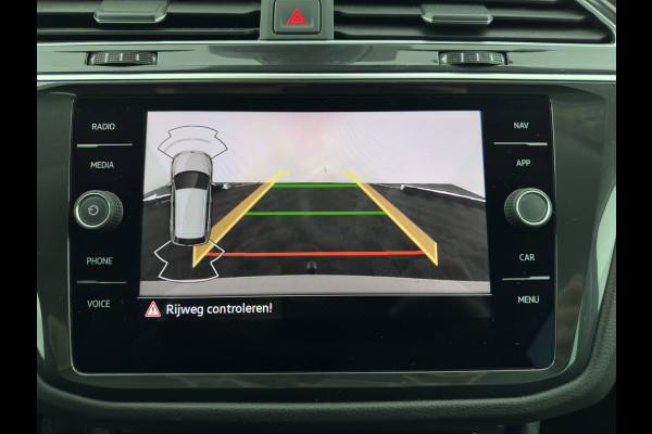 Volkswagen Tiguan 2.0 TDI Business+ (INCL.BTW) Aut. *FULL-LED | HEATED-COMFORTSEATS | ADAPTIVE-CRUISE | DIGI-COCKPIT | PRIVACY-GLASS | CAMERA | SHIFT-PADDLES | ECC | PDC | 18''ALU | TOWBAR*