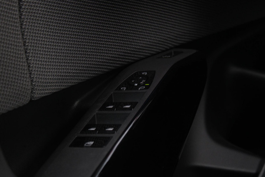 BMW X3 M50 xDrive 399PK M-SPORT PRO | PANORAMA DAK | HARMAN KARDON AUDIO SYSTEM | COMFORT PACK: (STOELVENTILATIE OP DE VOORSTOELEN, ELEKTRISCH VERWARMBARE VOORSTOELEN EN BUITENSTE ZITPLAATSEN ACHTERIN, HANDBEDIENDE ZONNESCHERMEN VOOR ACHTERPORTIERRUITEN) | PREMIUM PACK: (ELEKTRISCH VERSTELBARE LENDESTEUN VOOR BESTUURDER EN PASSAGIER, TRAVEL EN COMFORT SYSTEEM, ADAPTIEVE LED KOPLAMPEN) | PROFESSIONAL PACK: (PARKING ASSISTANT PLUS, DRIVING ASSISTANT PLUS, INTERIEURCAMERA, BMW LIVE COCKPIT PROFESSIONAL) | SHADOW LINE | NAVIGATIE | DRAADLOZE APPLE CARPLAY/ANDROID AUTO | DUBBELE D