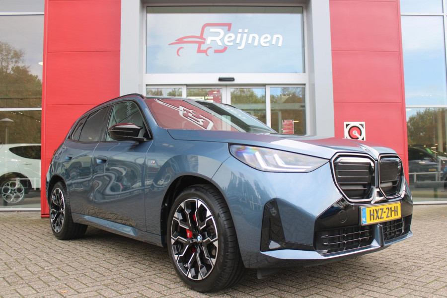 BMW X3 M50 xDrive 399PK M-SPORT PRO | PANORAMA DAK | HARMAN KARDON AUDIO SYSTEM | COMFORT PACK: (STOELVENTILATIE OP DE VOORSTOELEN, ELEKTRISCH VERWARMBARE VOORSTOELEN EN BUITENSTE ZITPLAATSEN ACHTERIN, HANDBEDIENDE ZONNESCHERMEN VOOR ACHTERPORTIERRUITEN) | PREMIUM PACK: (ELEKTRISCH VERSTELBARE LENDESTEUN VOOR BESTUURDER EN PASSAGIER, TRAVEL EN COMFORT SYSTEEM, ADAPTIEVE LED KOPLAMPEN) | PROFESSIONAL PACK: (PARKING ASSISTANT PLUS, DRIVING ASSISTANT PLUS, INTERIEURCAMERA, BMW LIVE COCKPIT PROFESSIONAL) | SHADOW LINE | NAVIGATIE | DRAADLOZE APPLE CARPLAY/ANDROID AUTO | DUBBELE D
