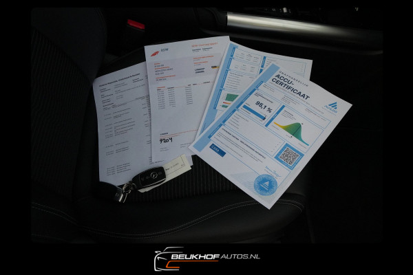 Mercedes-Benz EQA 250 Business Luxury 67kWh Pano Leer Soh95%