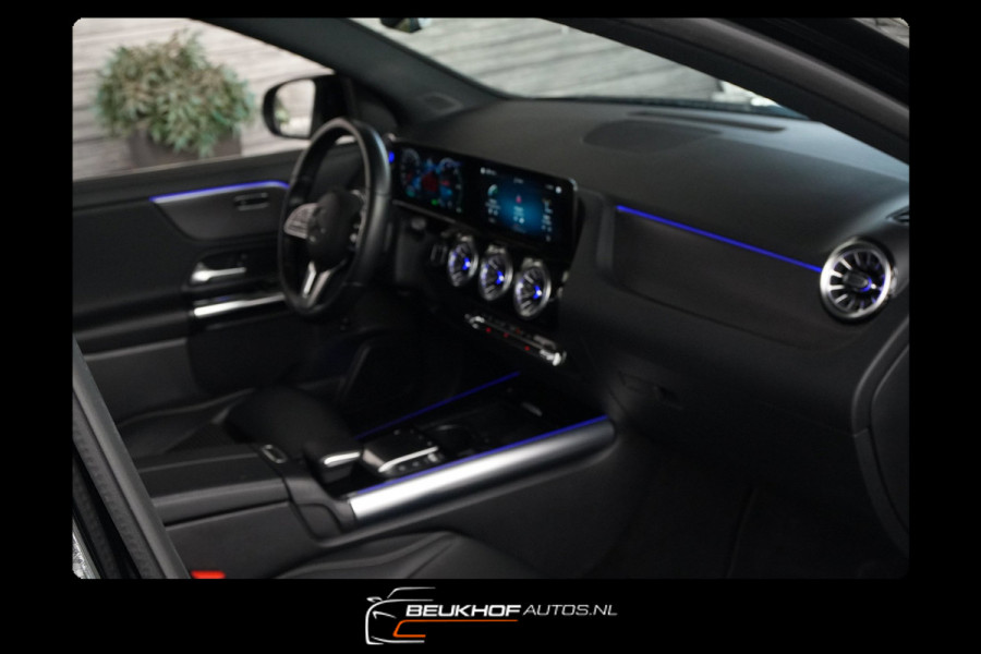 Mercedes-Benz EQA 250 Business Luxury 67kWh Pano Leer Soh95%