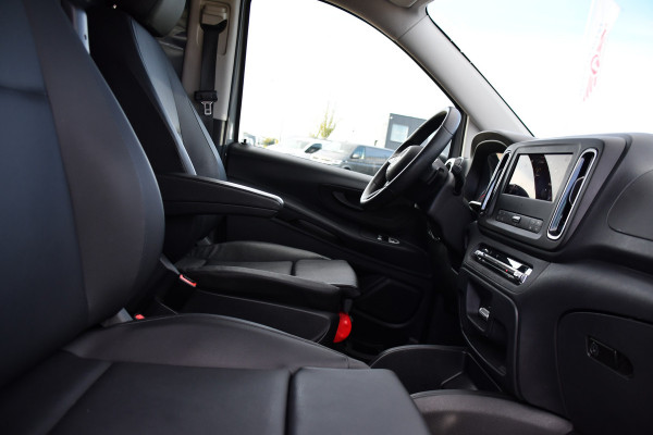 Mercedes-Benz Vito 114 CDI 1.9 PB Edition FACELIFT! Camera, Cruise, Carplay, Multimedia, Automaat, 136pk, Sensoren, Uniek!