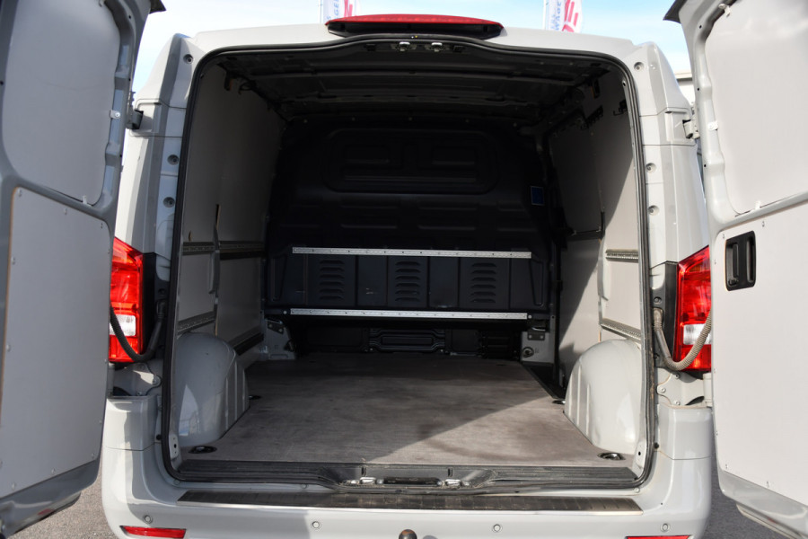 Mercedes-Benz Vito 114 CDI 1.9 PB Edition FACELIFT! Camera, Cruise, Carplay, Multimedia, Automaat, 136pk, Sensoren, Uniek!