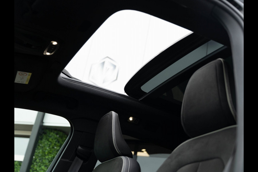 Volvo XC40 2.0 T4 190PK R-Design | Pano | Surround View | Trekhaak