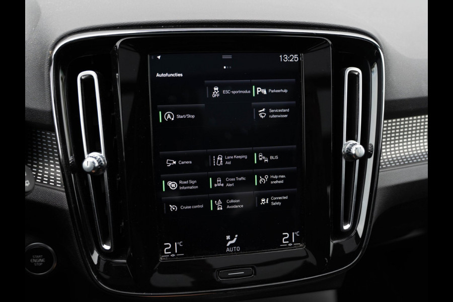 Volvo XC40 2.0 T4 190PK R-Design | Pano | Surround View | Trekhaak