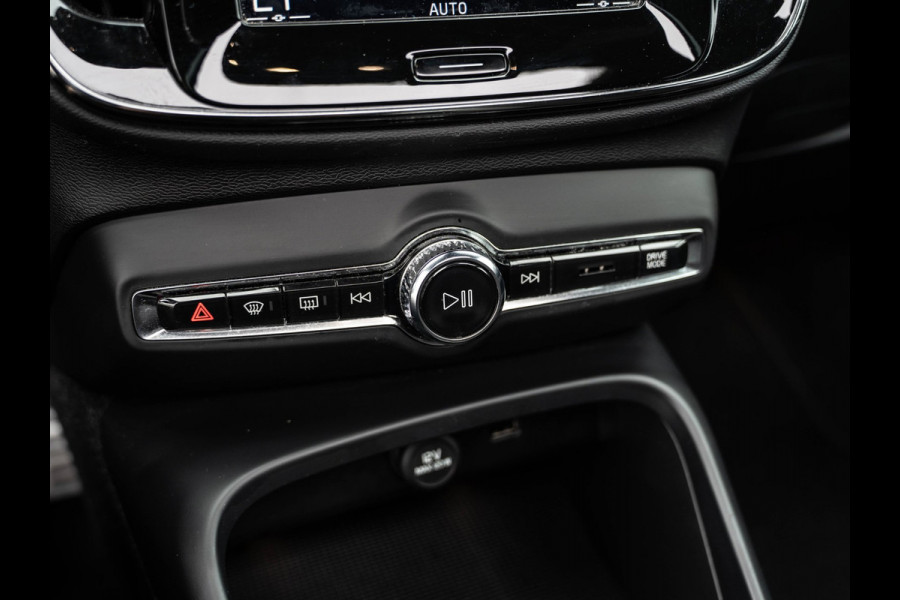 Volvo XC40 2.0 T4 190PK R-Design | Pano | Surround View | Trekhaak