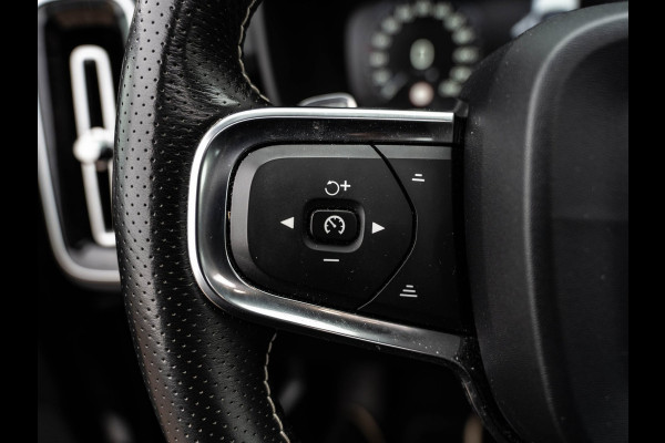 Volvo XC40 2.0 T4 190PK R-Design | Pano | Surround View | Trekhaak