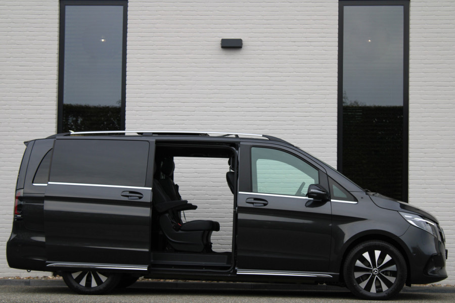 Mercedes-Benz Eqv 300 L2 / AMG / Luchtvering / Panorama / Elec Stoelen / 7-Persoons / Burmester / 360 Camera / Vol Opties / NIEUWSTAAT