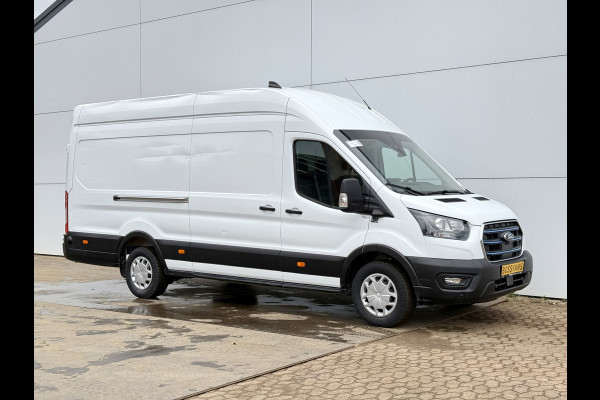 Ford E-Transit 68kWh 184PK L4H3 317km WLTP BEV Snelladen Carplay Climate control 360° Camera Parkeersensoren v+a Stoelverwarming