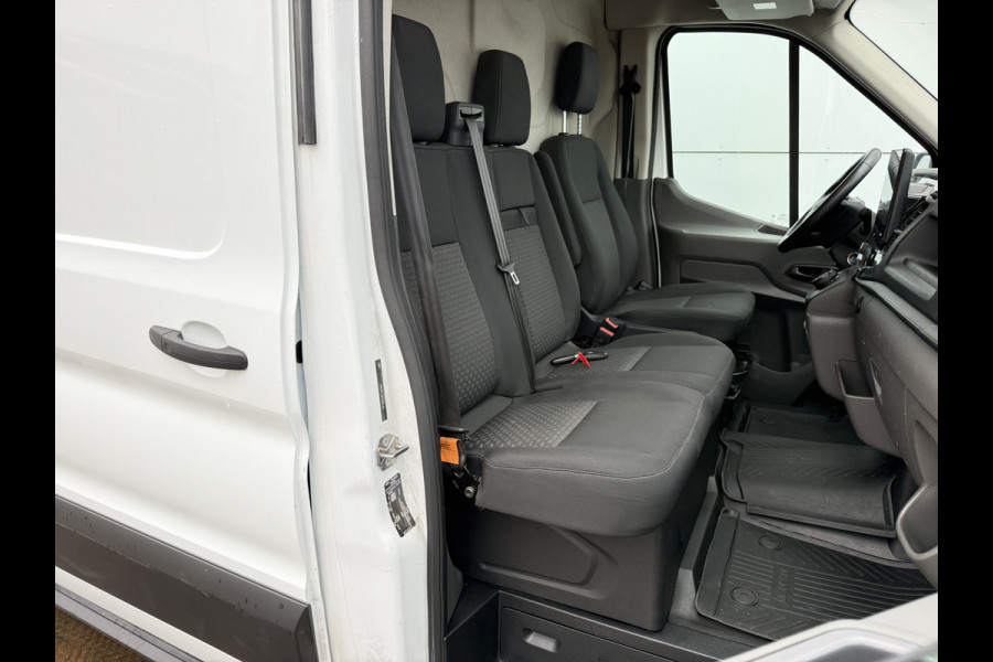 Ford E-Transit 68kWh 184PK L4H3 317km WLTP BEV Snelladen Carplay Climate control 360° Camera Parkeersensoren v+a Stoelverwarming