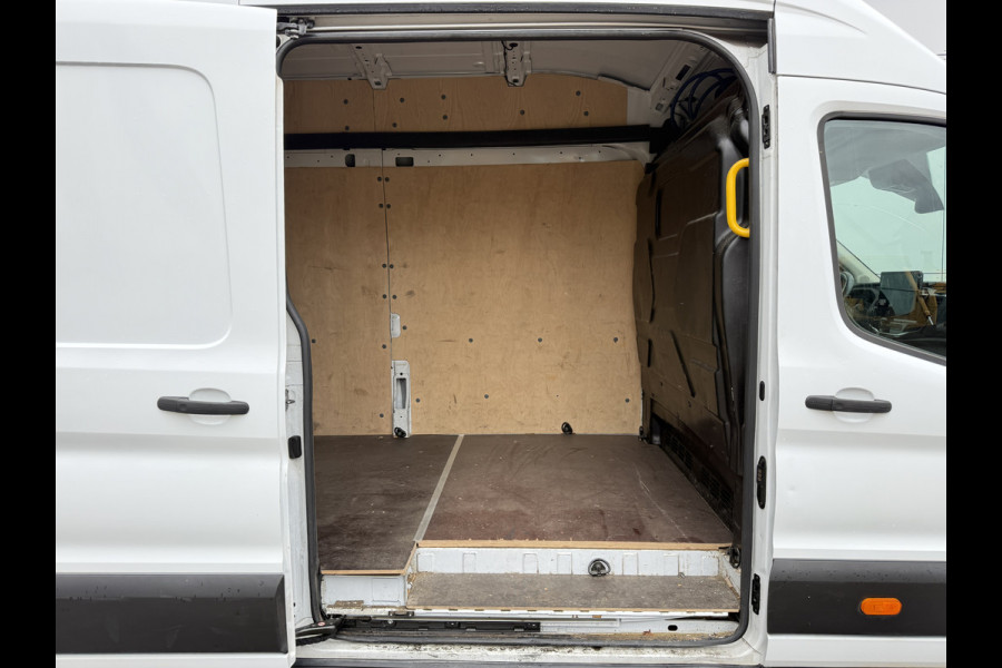 Ford E-Transit 68kWh 184PK L4H3 317km WLTP BEV Snelladen Carplay Climate control 360° Camera Parkeersensoren v+a Stoelverwarming