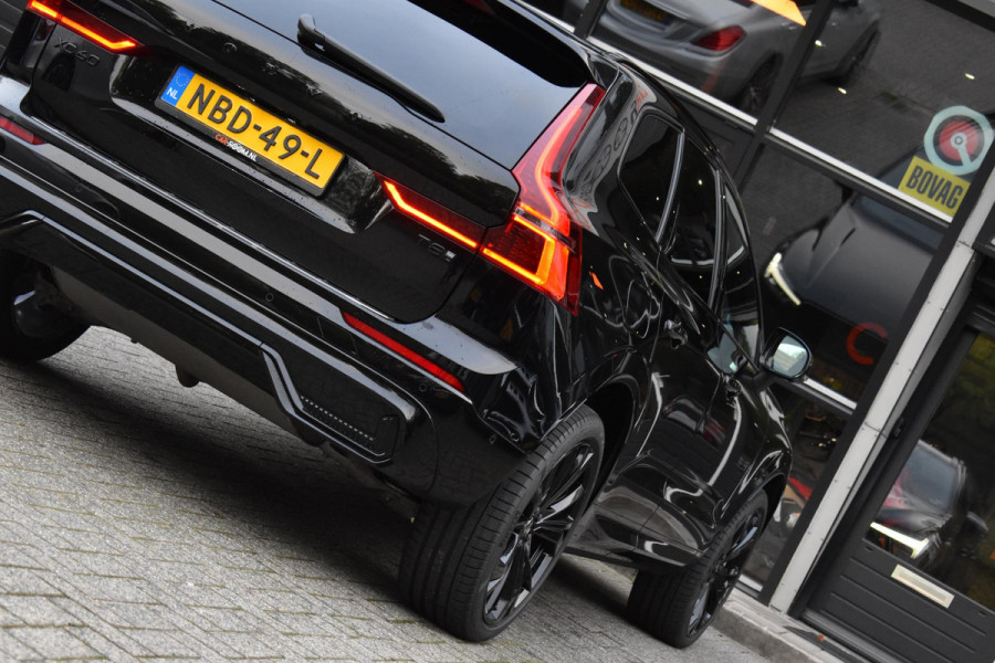Volvo XC60 2.0 T8 Plug-in-hybrid AWD Ultra Black Edition Facelift Pano Massage Stoelkoeling HUD