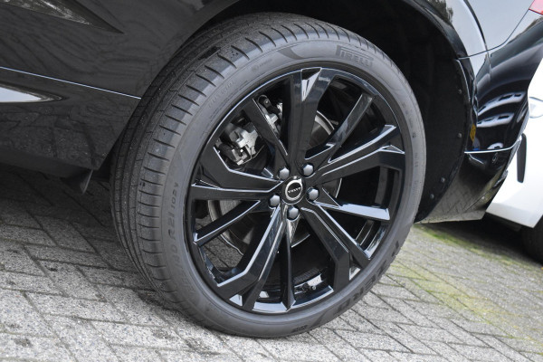Volvo XC60 2.0 T8 Plug-in-hybrid AWD Ultra Black Edition Facelift Pano Massage Stoelkoeling HUD