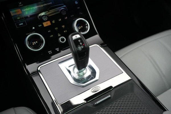 Land Rover Range Rover Evoque 1.5 P300e AWD Autobiography Afdaal assistent Apple carplay Keyless Pano Leder Adaptieve cruise control