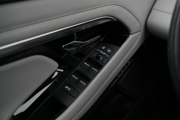 Land Rover Range Rover Evoque 1.5 P300e AWD Autobiography Afdaal assistent Apple carplay Keyless Pano Leder Adaptieve cruise control