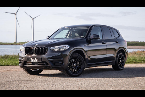 BMW X3 xDrive30e High Executive BLACK LINE / CARPLAY / LEER / STOELVERWARMING / CAMERA / DEALER ONDERHOUDEN